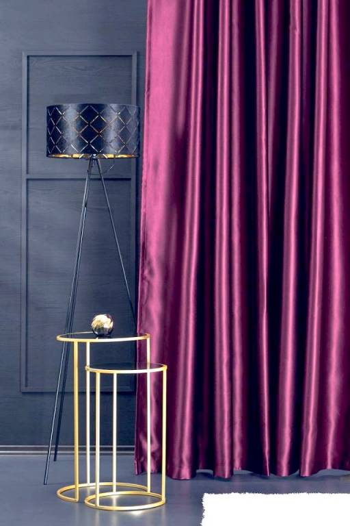 Pierrot paarse black-out curtain
